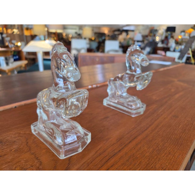 1970s Le Smith Pressed Glass Horse Bookends For Sale - Image 4 of 14