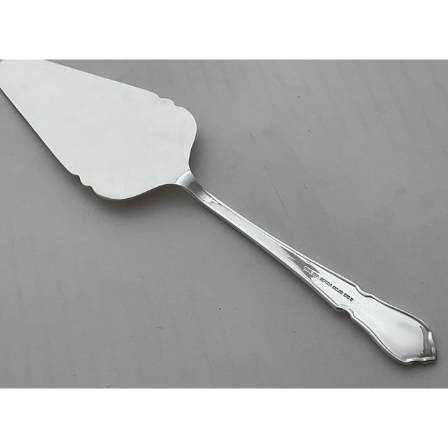 1970s "Silver Small Pie/Cake Server, Du Barry For Sale In New York - Image 6 of 11