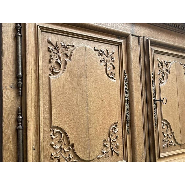 18th Century Oak 4-Door Buffet For Sale - Image 14 of 15