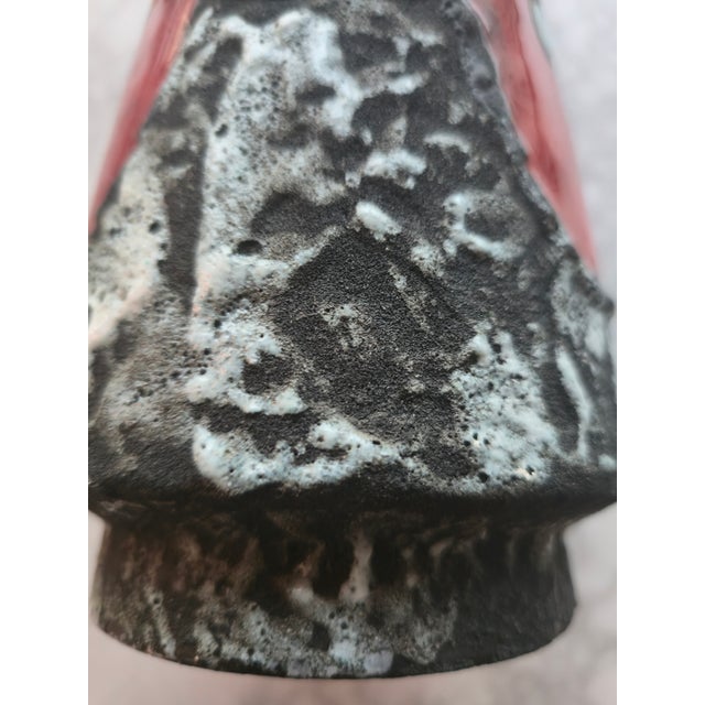 Vintage Mid-Century Modern Italian Fat Lava Textured Painted Lamp Red Black Yellow Blue For Sale - Image 9 of 9