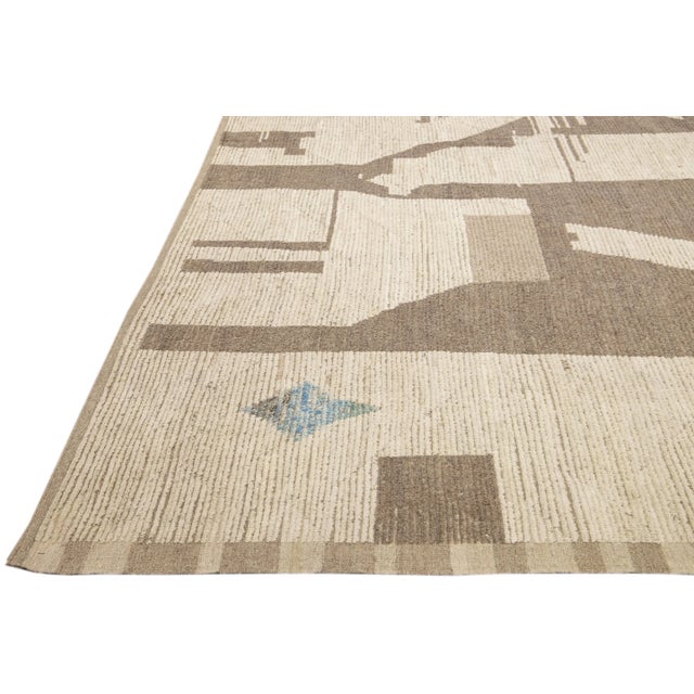 Modern Boho Chic Moroccan Style Handmade Abstract Motif Beige Oversize Wool Rug For Sale - Image 4 of 9