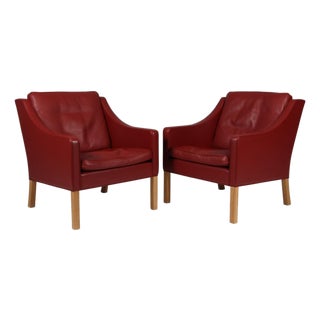 Model 2207 Lounge Chairs by Børge Mogensen for Fredericia, Set of 2 For Sale