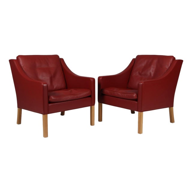 Model 2207 Lounge Chairs by Børge Mogensen for Fredericia, Set of 2 For Sale