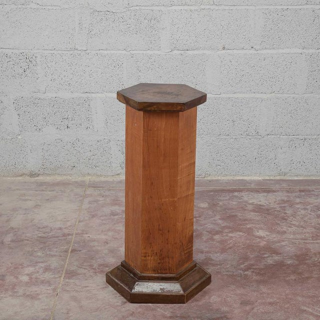 Hexagonal Art Deco Column with Walnut Veneer For Sale - Image 3 of 11