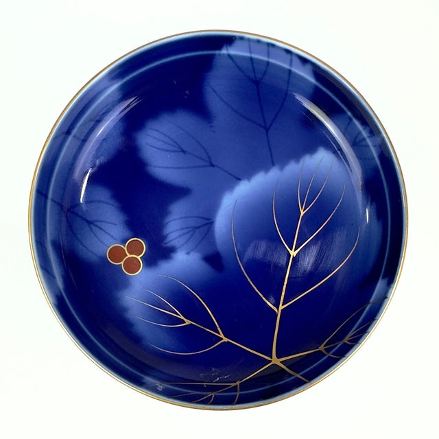 Sweet Petite Blue & White Wall Plate Curation - Group of 7 For Sale In Miami - Image 6 of 18