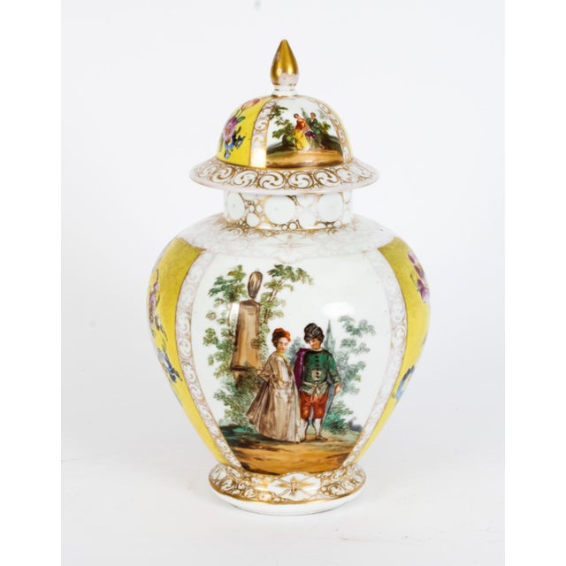 Early 20th Century Dresden Lidded Porcelain Vases & Covers, 1890s, Set of 2 For Sale - Image 3 of 18