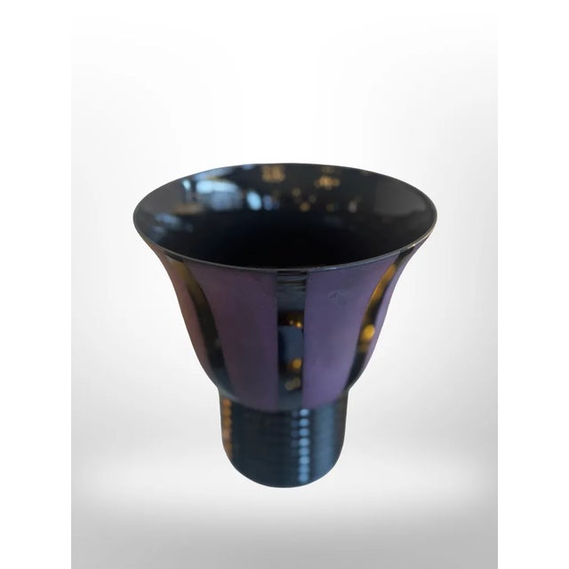 Superb Art Deco Vase / Planter 1930s Period (France) Black hyalite glass with purple sandblasted decoration Flared shape...