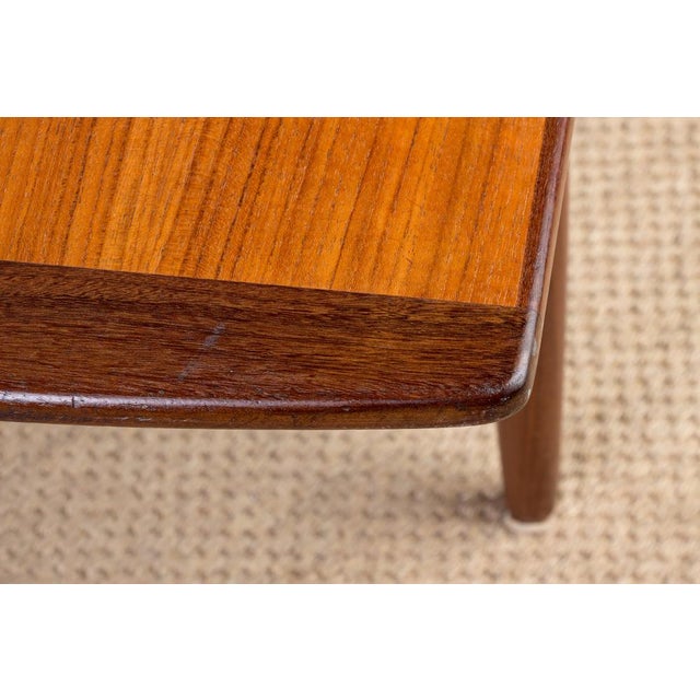 Danish Coffee Table in Teak by He Mobler, 1960, in Very Good conditions. Designed 1960 to 1969