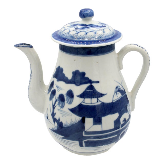 Mid-19th Century Chinese Blue Canton Covered Coffee Pot For Sale