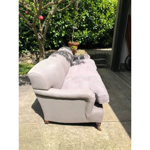 A really nice style of George Smith. Very long, robust and perfect project for slipcover or reupholster.