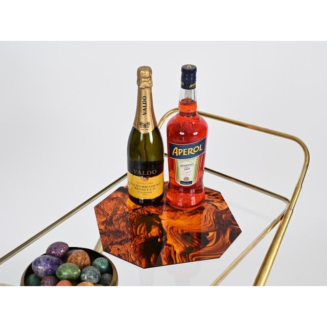 Italian Charger Plates in Acrylic Tortoiseshell Effect from Dior, 1970s, Set of 6 For Sale - Image 3 of 17