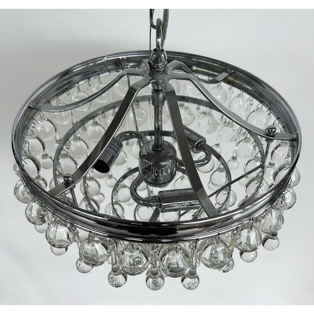Late 20th Century Late 20th Century Dense Crystal Teardrop Chrome Pendant 3-Light Fixture, Chain and Canopy For Sale - Image 5 of 6