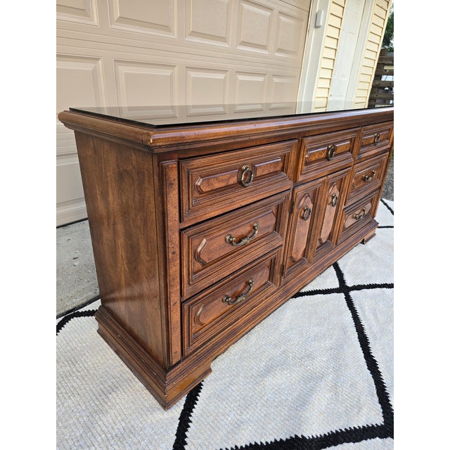 Vintage Traditional Solid Wood 9-Drawer Dresser / Credenza With Glass Top For Sale - Image 12 of 13