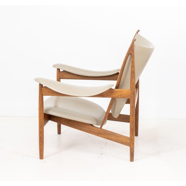 Wood Finn Juhl "Chieftain" Lounge Chair For Sale - Image 7 of 9