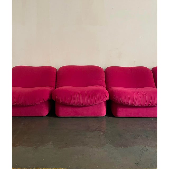 1970s Italian Textile Modular Sofa, 1970s For Sale - Image 5 of 8