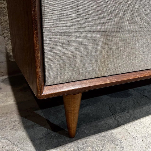 Edward Wormley 1950s Modern Cabinet Attribution Edward Wormley for Dunbar For Sale - Image 4 of 7