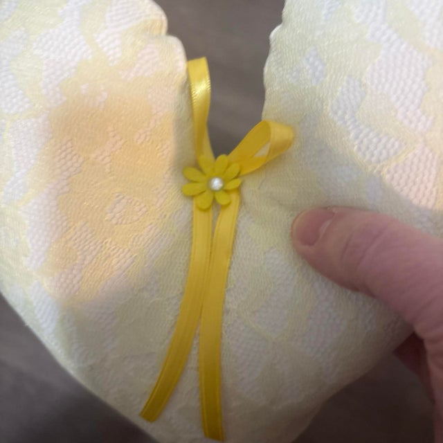 Yellow Lace Hearts Pack of 2 Handmade For Sale - Image 4 of 12