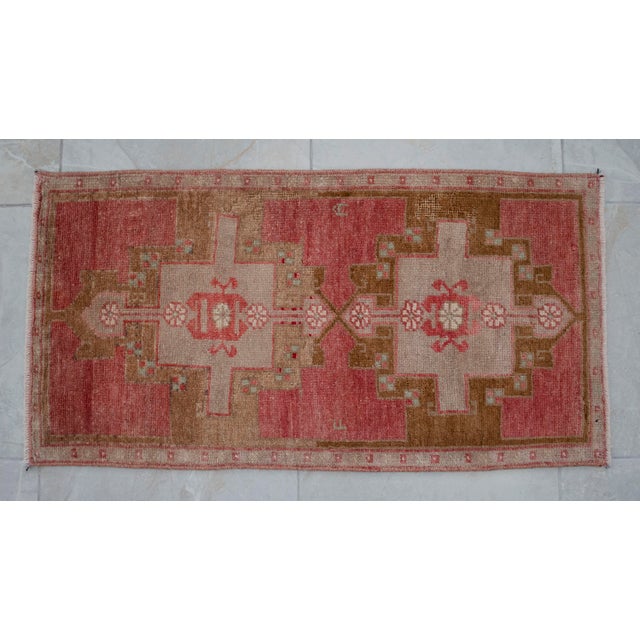 1970s Vintage Hand Knotted Small Rug For Sale - Image 13 of 15
