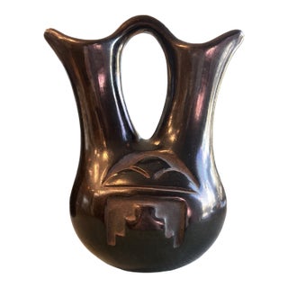 1960s Signed Rose Gonzalez San Ildefonso Pueblo Carved Blackware Pottery Jar – 8.5 For Sale