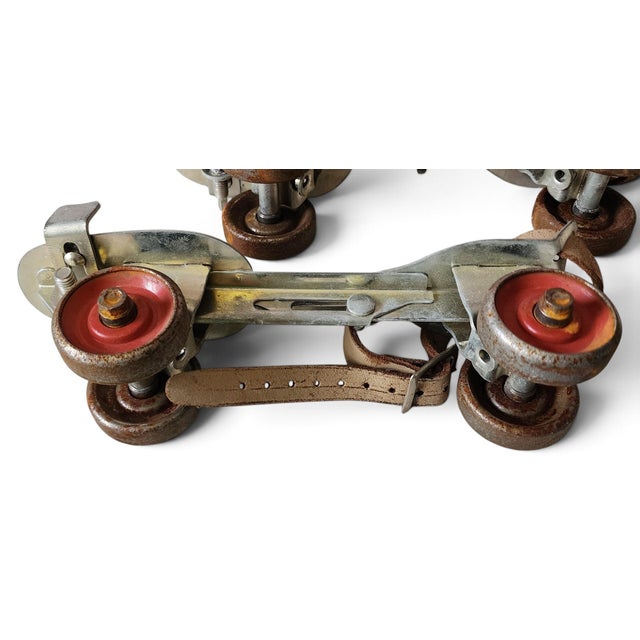Pair Vintage 1950s Union #5 Adjustable Metal Roller Skates For Sale In New York - Image 6 of 8