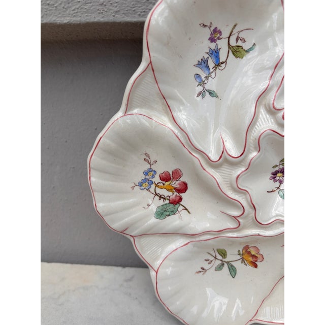 French Country Majolica Flowers Oyster Plate Longchamp, Circa 1900 For Sale - Image 3 of 6