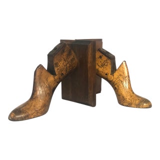Vintage Wood Shoe Form Habersham Plantation Bookends - a Pair For Sale