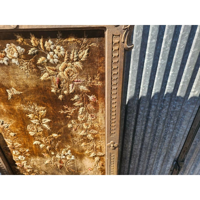 Beige Carved Wooden Fireplace Screen, 19th Century For Sale - Image 8 of 13