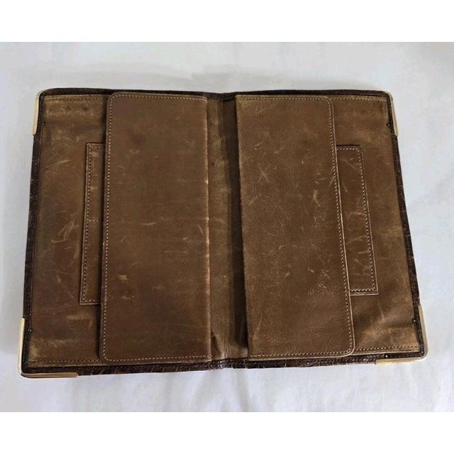 2000 - 2009 Antique Early 20th Century Crocodile Skin & 9ct Gold Gentlemans Wallet For Sale - Image 5 of 18