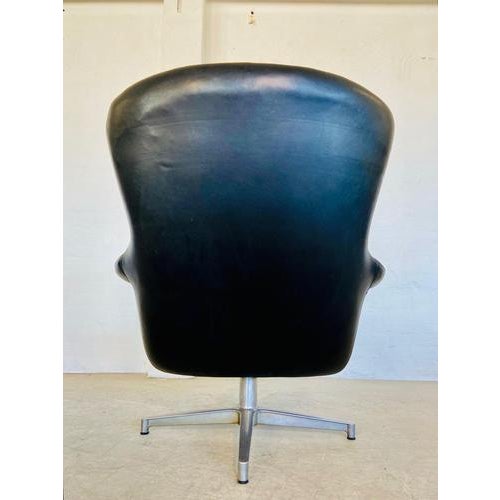 Mid-Century Danish Black Leather Swivel Chair by Bramin from Bramin For Sale - Image 13 of 18