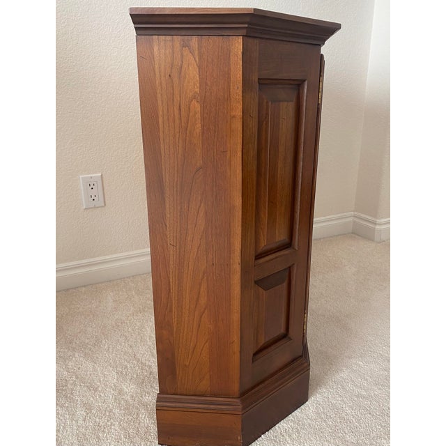 Wood Ethan Allen Rare Mid 20th Century Georgian Court Sheffield Finish Solid Cherry Console Mint Condition For Sale - Image 7 of 11