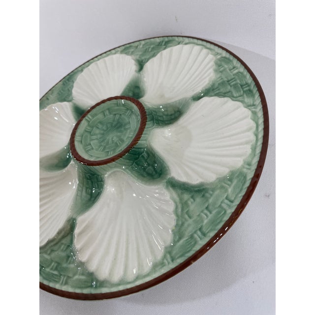 Light Green 1930s French Longchamp Green and White Majolica Oyster Plate For Sale - Image 8 of 16