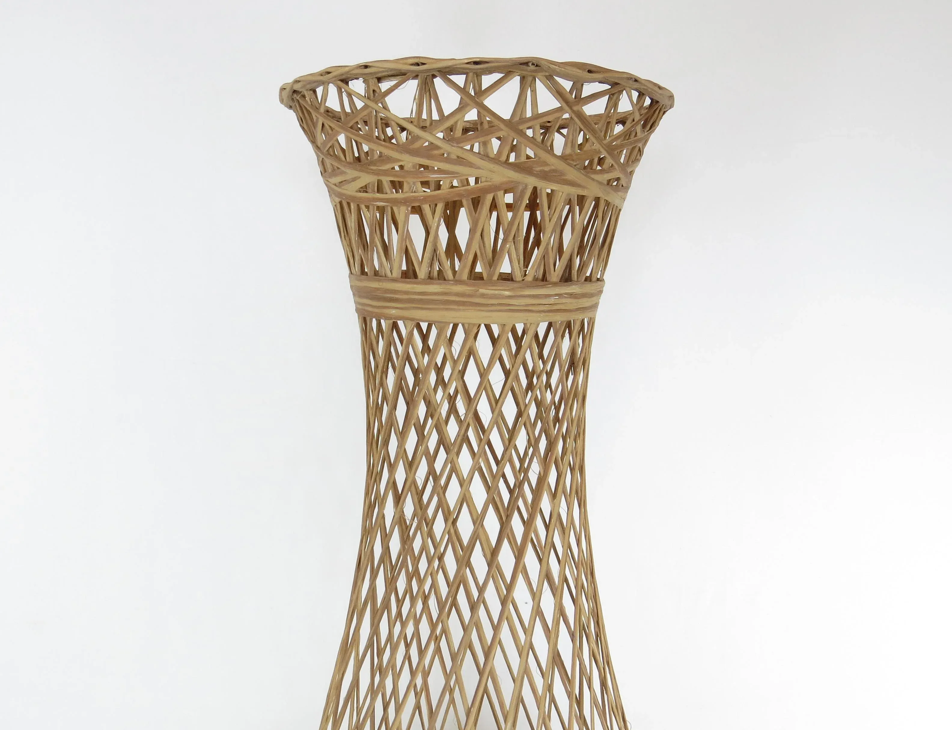 Vintage Russell Woodard Spun Fiberglass Pedestal Plant Stand - Thumbnail 3