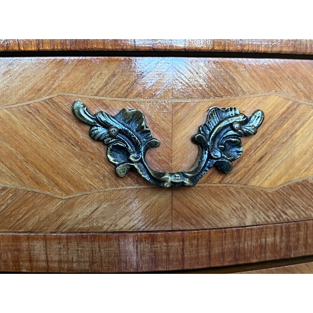 Antique Louis XV French Marquetry Marble Top Nightstands, Set of 2 For Sale - Image 11 of 13