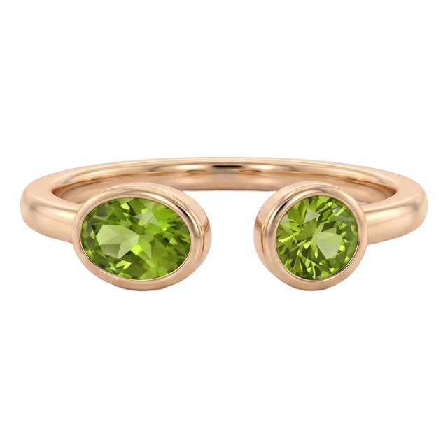 Peridot Toi Et Moi Ring | Double Stone Open Ring | Dainty August Birthstone Ring for Woman Us 7 For Sale