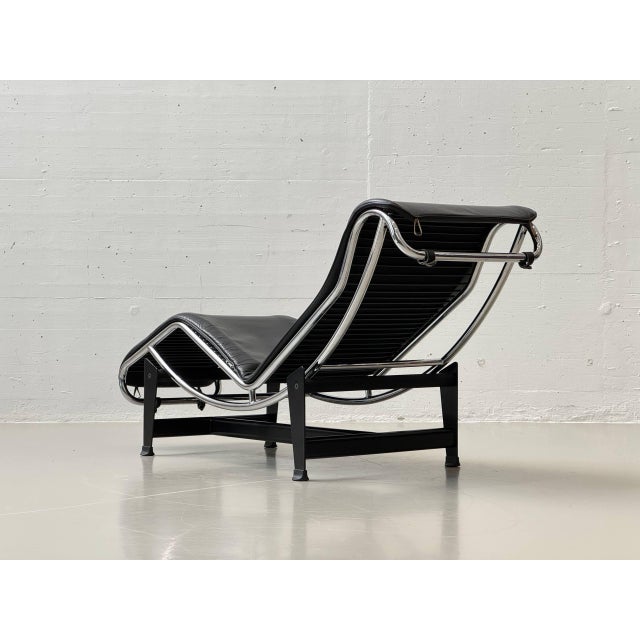 Animal Skin LC4 Chaise Longue from Cassina, 1970s For Sale - Image 7 of 18