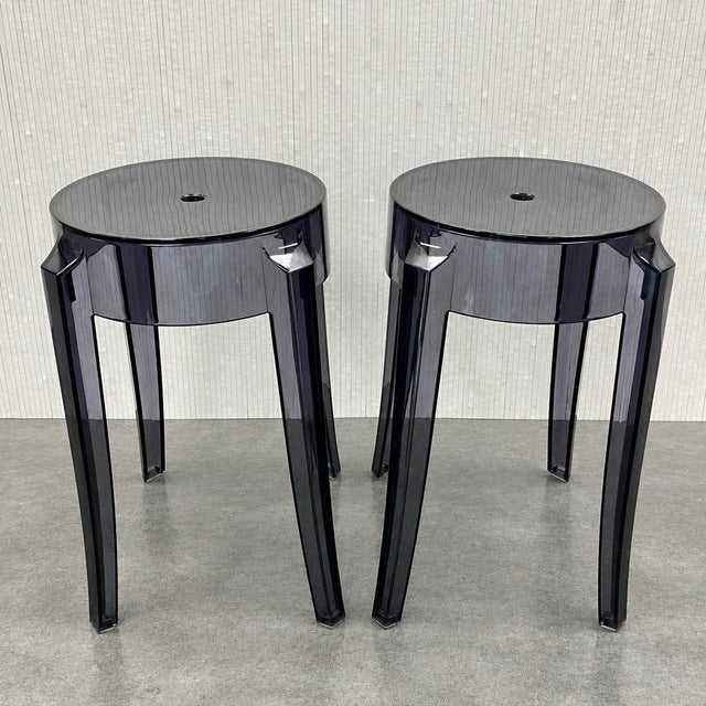 Plastic Kartell Charles Ghost Stool Smoke Grey 18 In For Sale - Image 7 of 14