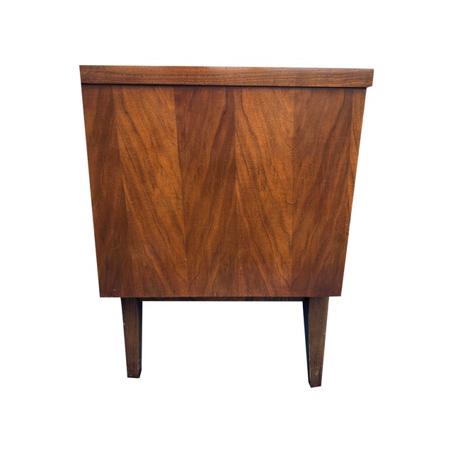 Mid Century Modern Vintage Pair Nightstands or Side End Tables in Albert Parvin Style Design For Sale In New York - Image 6 of 8