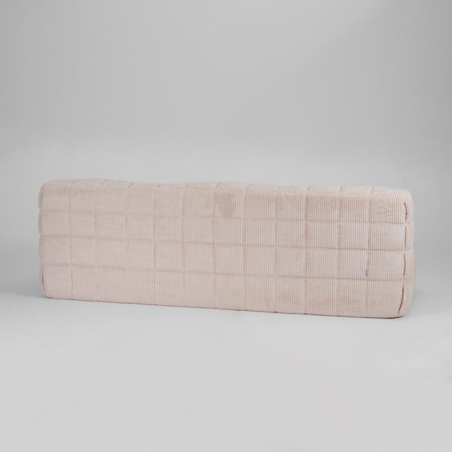 Vintage Kashima 3-Seater Sofa in Vanilla Corduroy - Restored Ligne Roset Original For Sale In New York - Image 6 of 12
