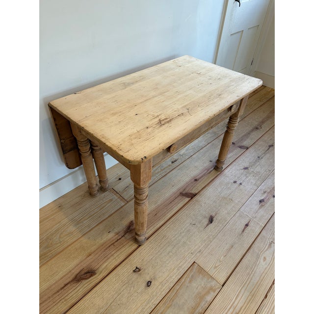 19th Century Rustic Pine Farmhouse Table For Sale In New York - Image 6 of 11