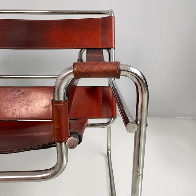 Italian Modern Burgundy Leather Wassily Armchair by Marcel Breuer for Gavina, 1960s For Sale - Image 13 of 18