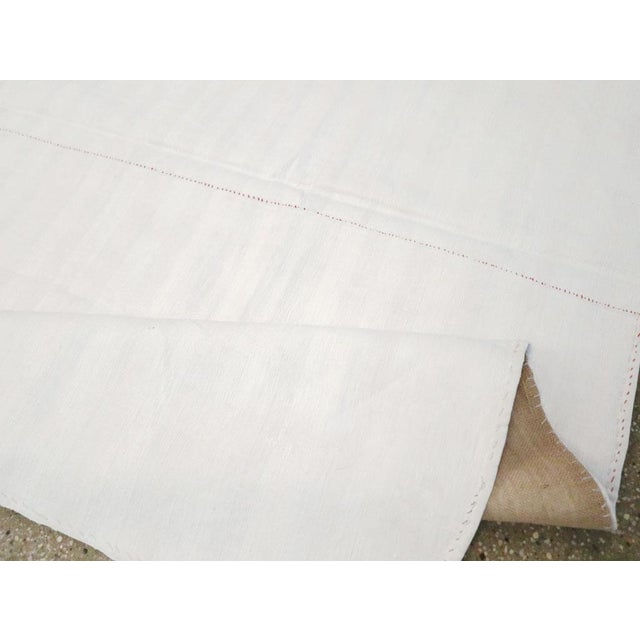 Galerie Shabab Collection Mid-20th Century Handmade Turkish Flatweave Kilim Accent Rug For Sale - Image 9 of 10