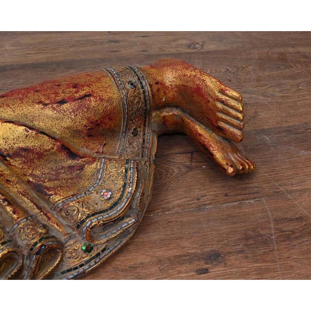 Would add serenity and calm to any interior Stunning reclining Burmese Mandalay buddha that is nearly 5ft long - 147 CM...