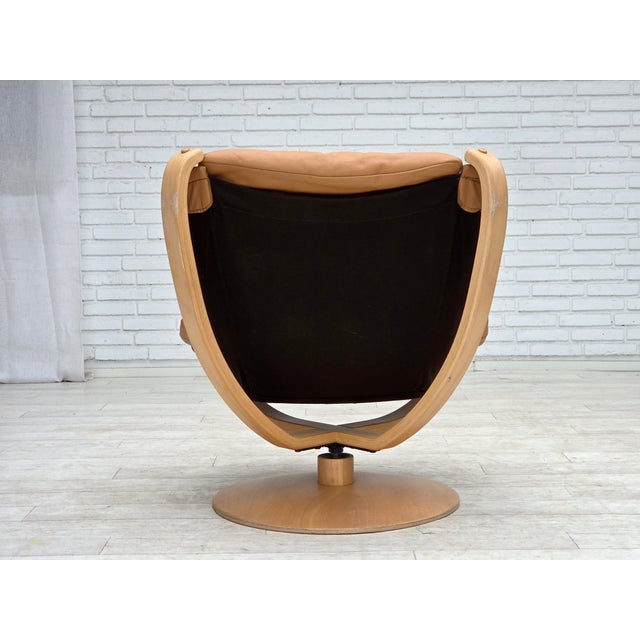 Scandinavian Swivel Armchair in Leather and Bentwood, 1980s For Sale - Image 10 of 18
