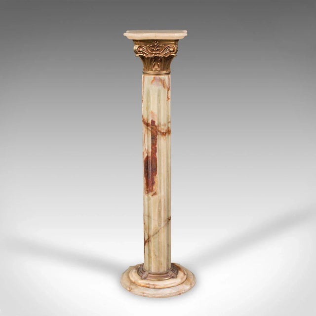 Gemstone 1950s Vintage Onyx Italian Decorative Jardiniere Stand For Sale - Image 7 of 13
