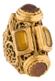 Example of Byzantine Rings