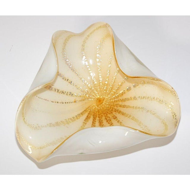 Alfredo Barbini Murano Gold Aventurine Art Glass Bowl Flower Form Italy 1950s For Sale - Image 16 of 18