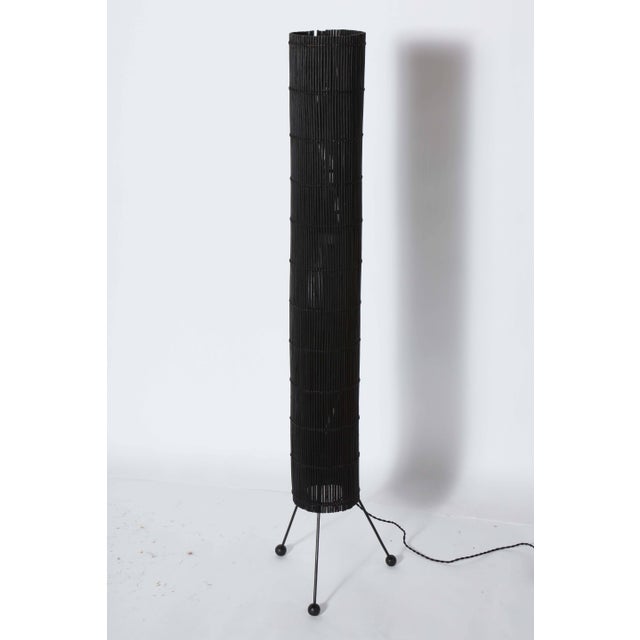 Tony Paul Style California Modern Black Wicker Cylinder Floor Lamp, 1950s For Sale - Image 9 of 10
