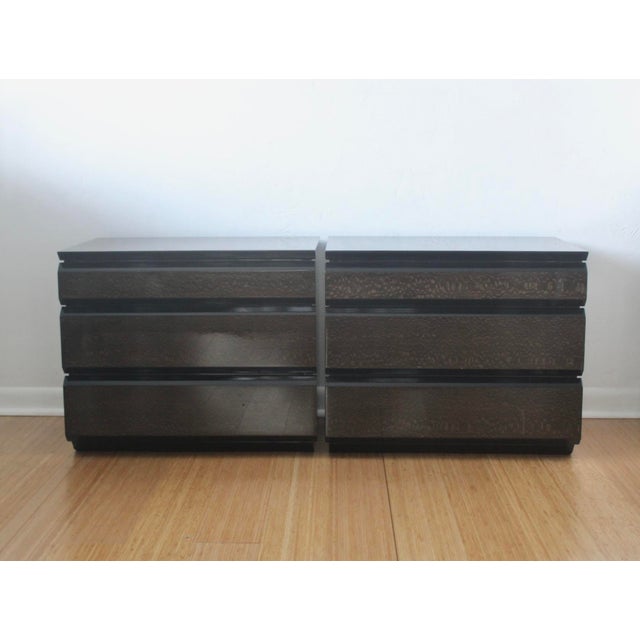 1990s Vintage Italian Giorgio Collection Snakewood Black Lacquered Three Drawer Nightstands Side Tables -a Pair For Sale In Miami - Image 6 of 18