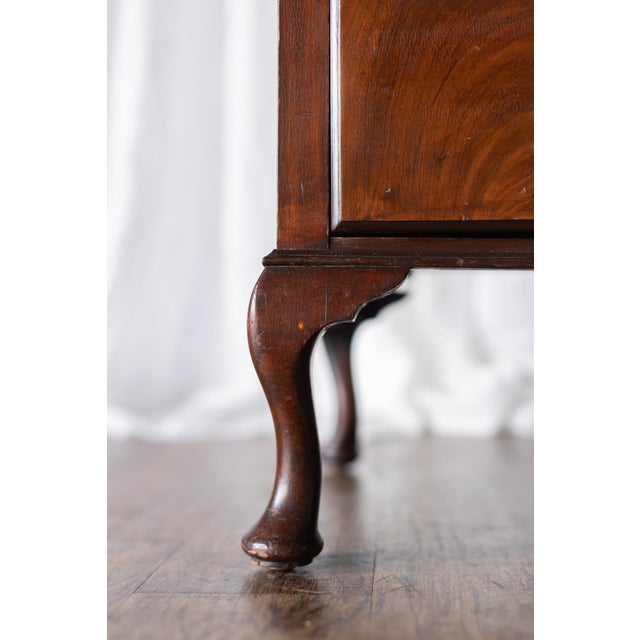 Wood Mid 1800s Queen Anne Chest For Sale - Image 7 of 14