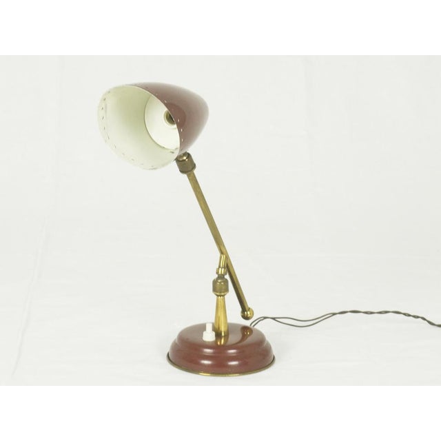 1950s Small Mid-Century Adjustable Burgundy Metal & Brass Table Lamp from Oscar Torlasco, 1950s For Sale - Image 5 of 13